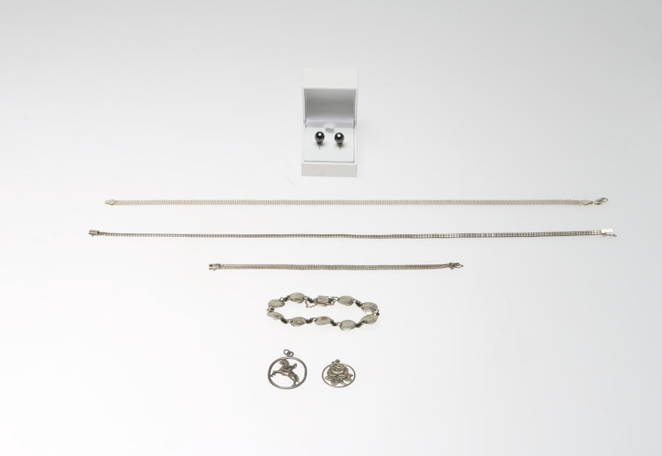 SAMLING SMYCKEN, silver, 1900-tal.