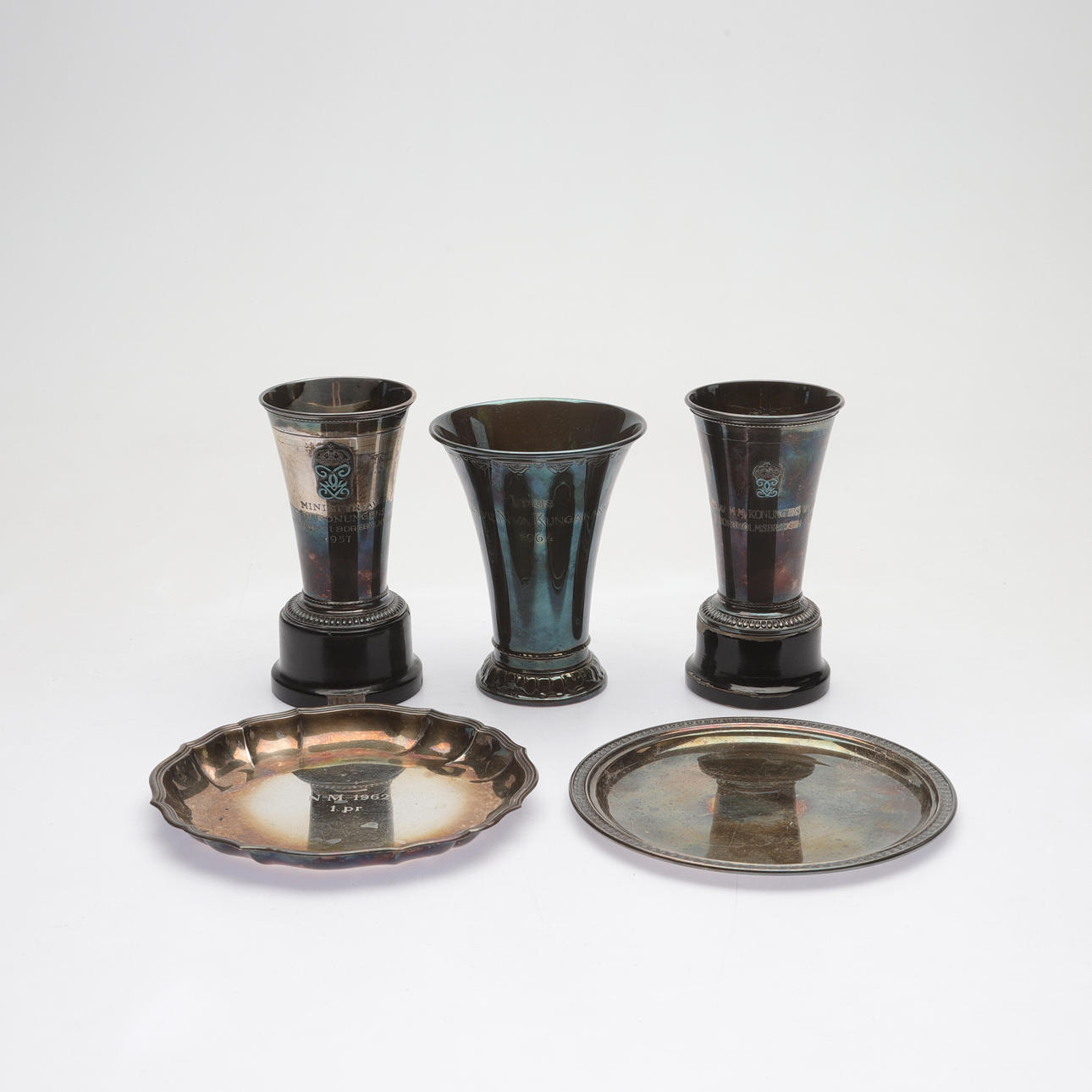 SILVER OBJECTS, 5 pieces, b.la. Sweden. Total weight approx. 472 g.