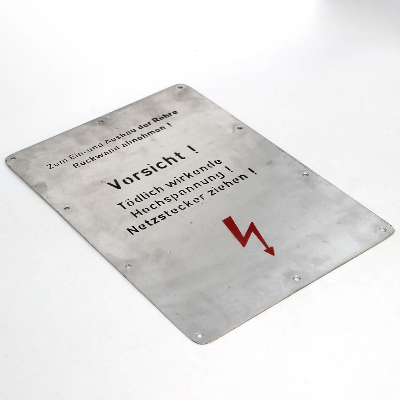 SCHILD MIT WARNSCHILD „VORSICHT“, DEUTSCHLAND.