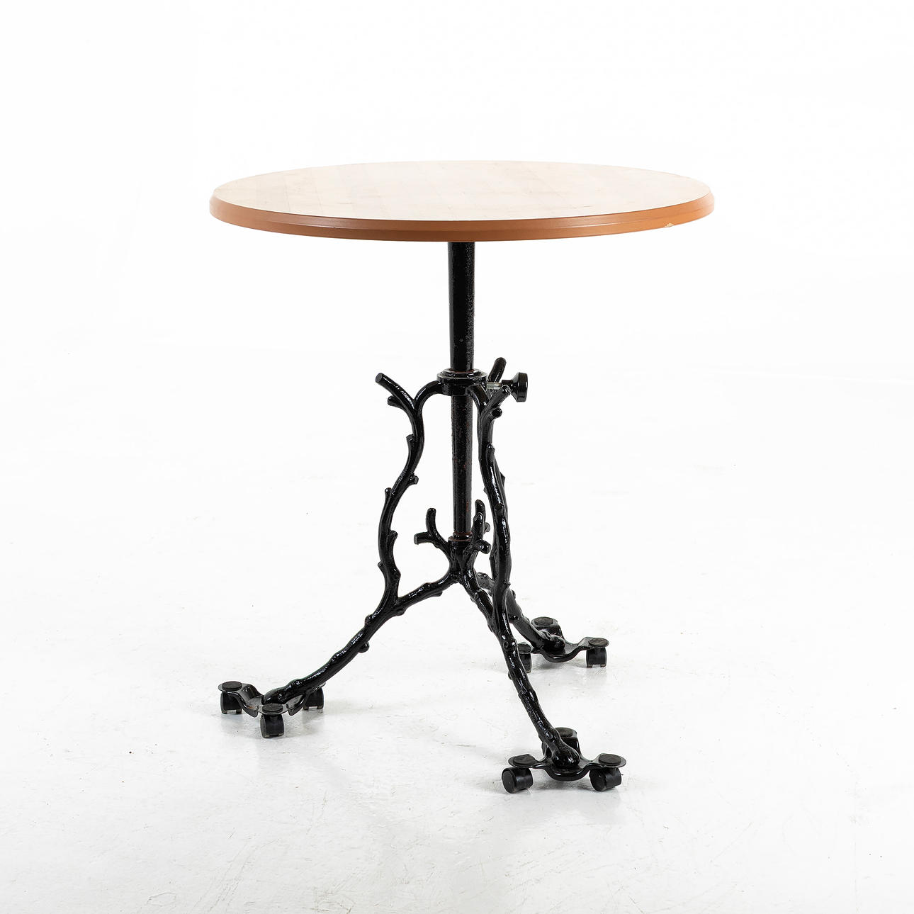 GARTENTISCH, Gusseisen.