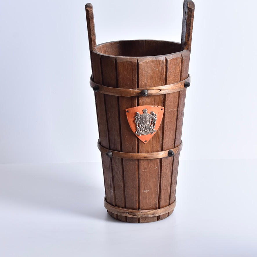 PARAPLYSTÄLL, trä, 1900-tal.