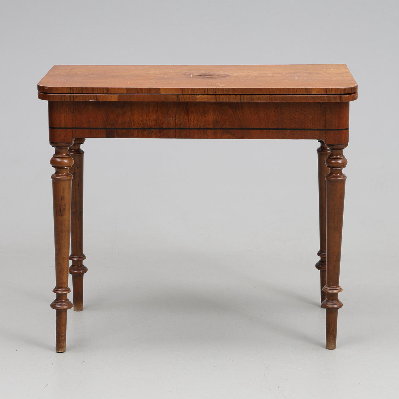 GAMING TABLES. Late 19th century.