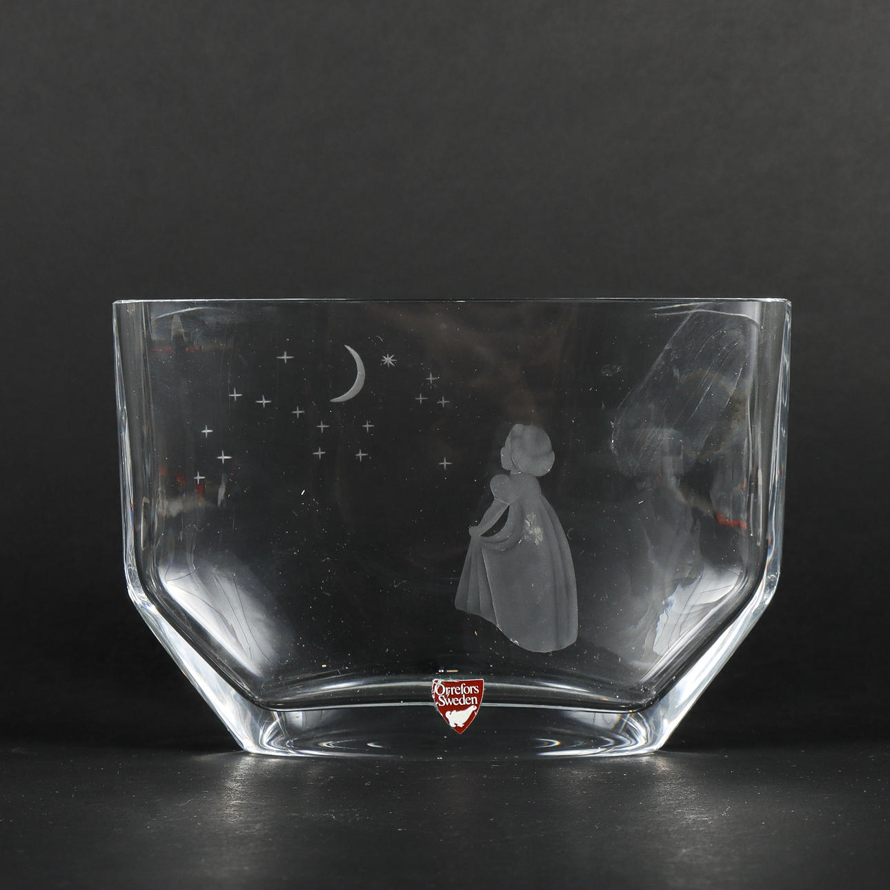 EDVIN  ÖHRSTRÖM. A crystal vase, Orrefors.