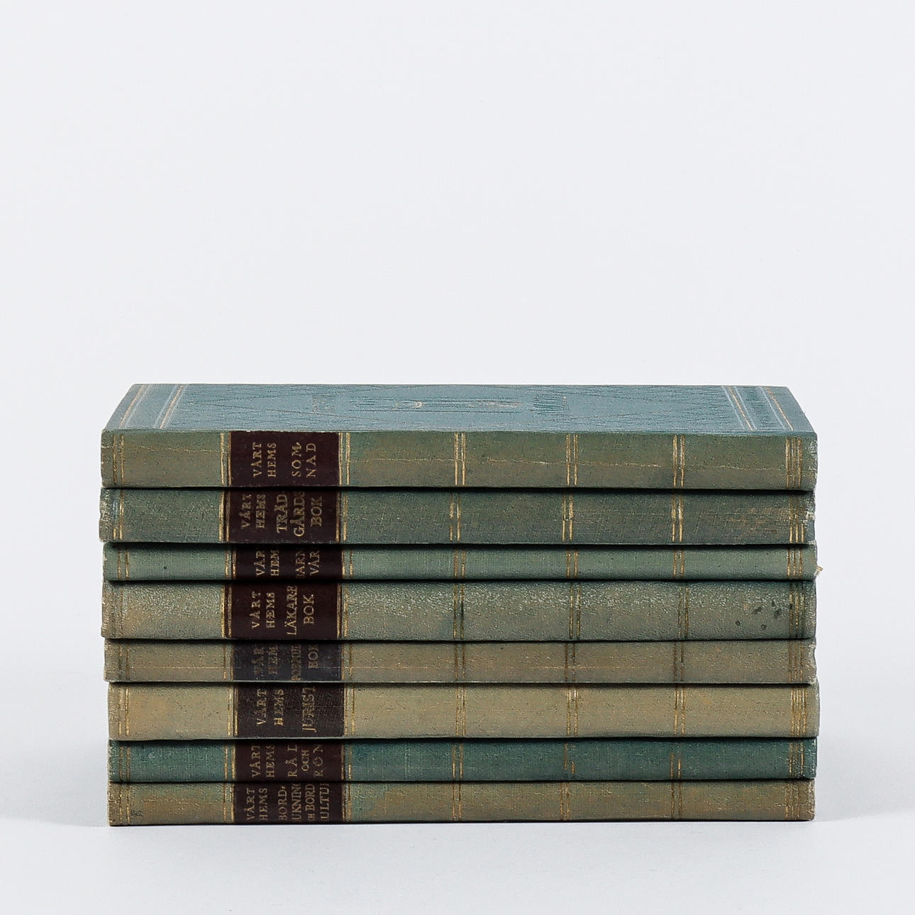 “OUR HOME'S PRACTICAL MANUALS”, 8 volumes.