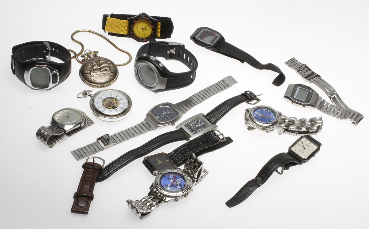 FICK- OCH ARMBANDSUR, 1900-tal.