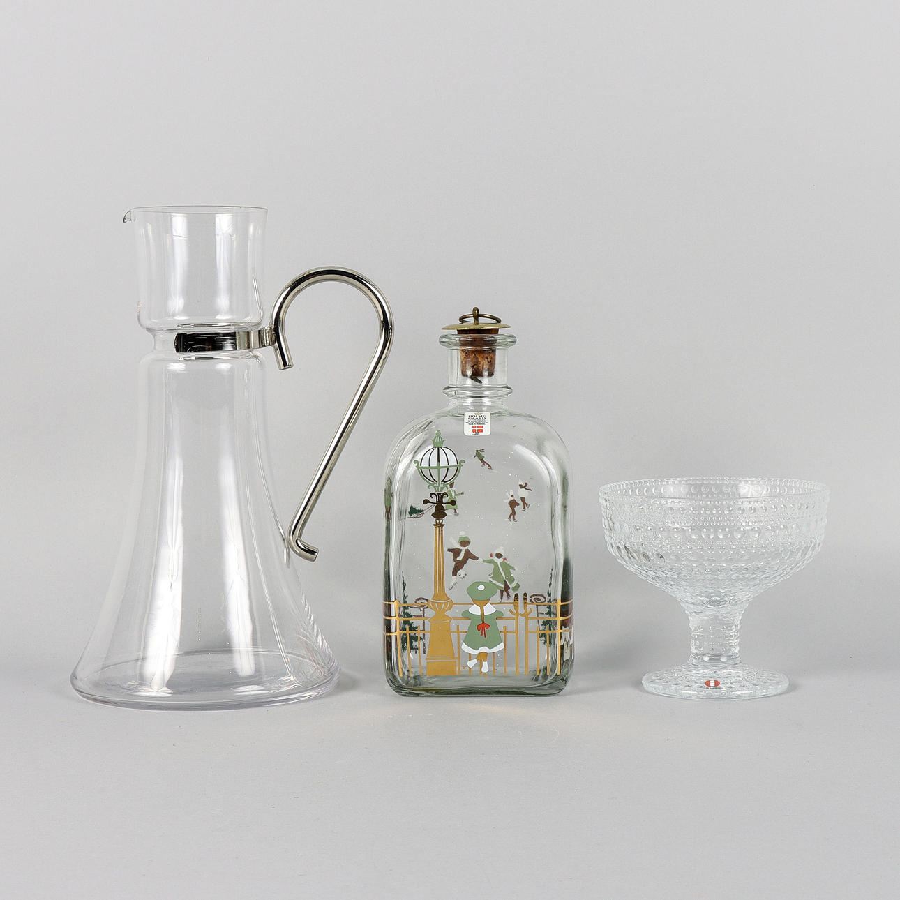 GLASS OBJECTS 3 pieces.