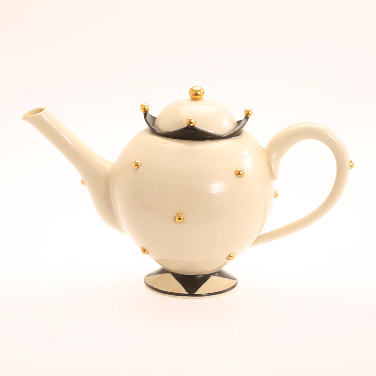 TEKANNA, ceramic, signed 1995.