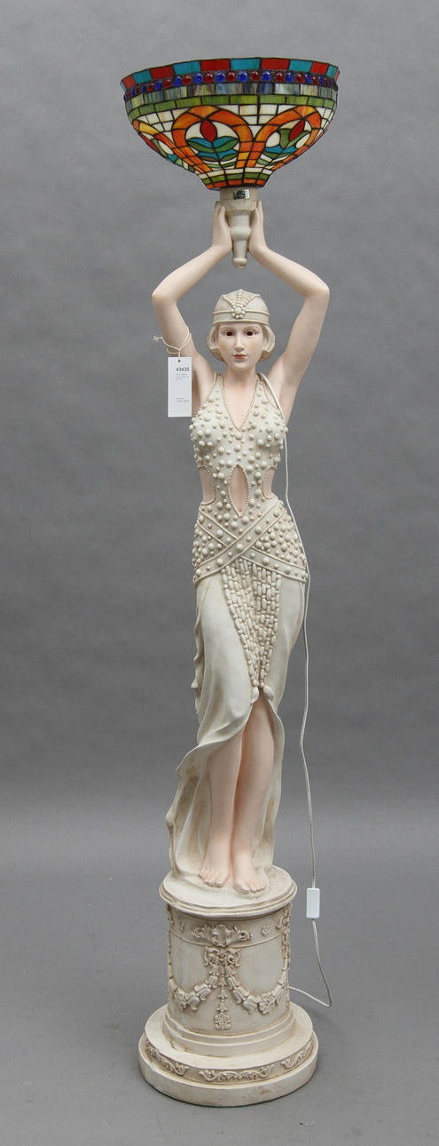 GOLVLAMPA, konstmassa.19/2000-tal.