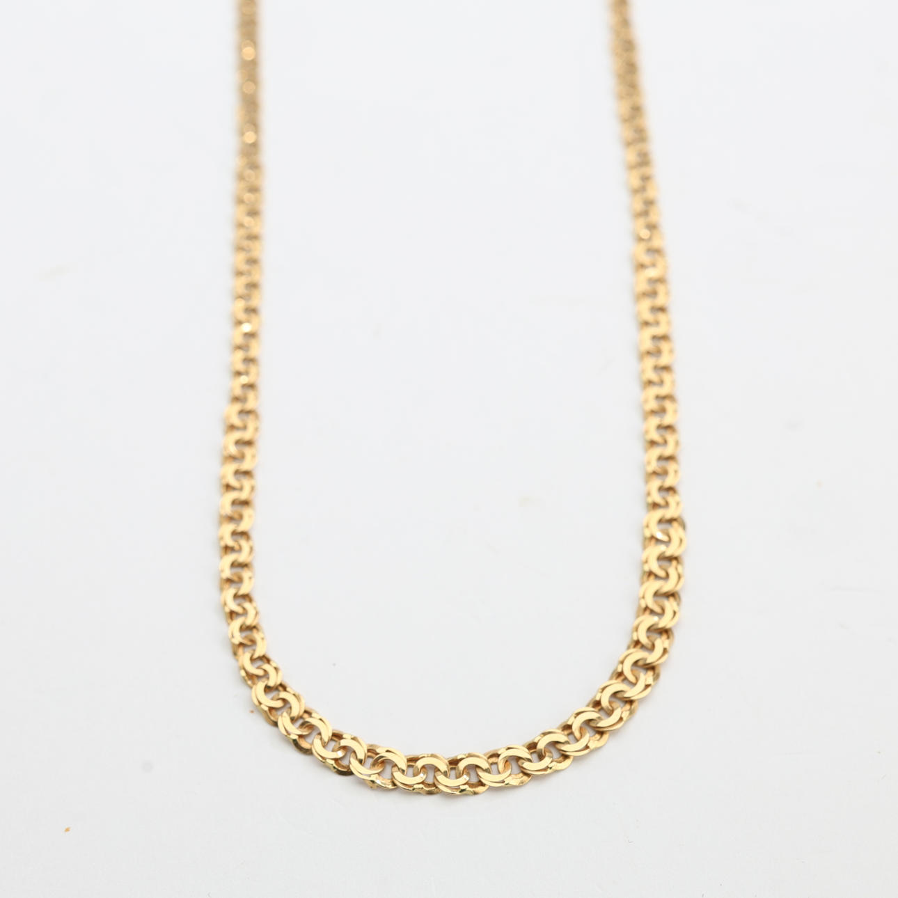 NECKLACE 18K gold, metered mangled Bismarck, 1939.