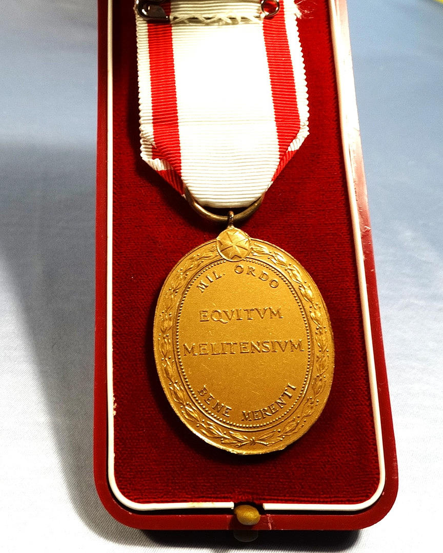 MEDAL, i original æske.