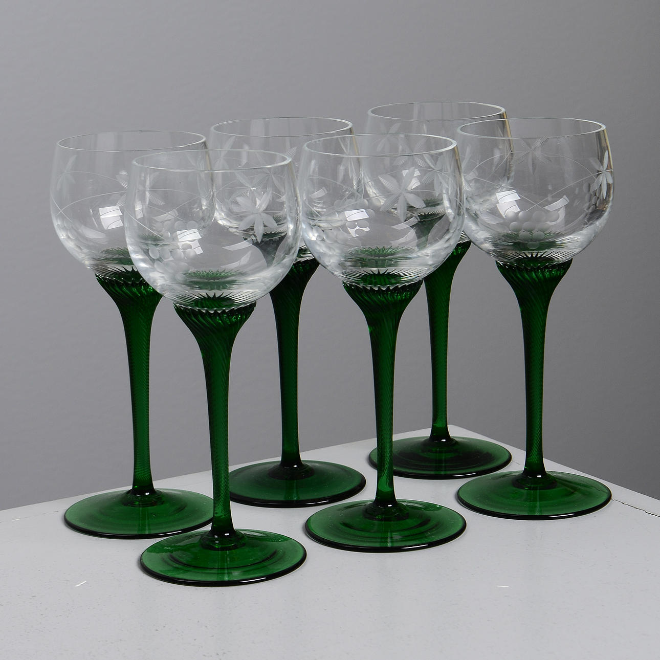 WHITE WINE GLASSES, 6 pcs, with etched decor.