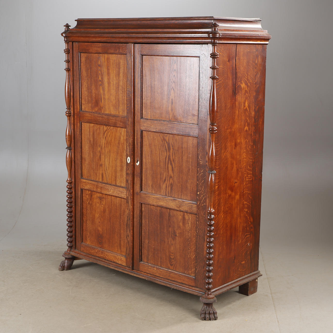 An oak wardrobe, 20th century.