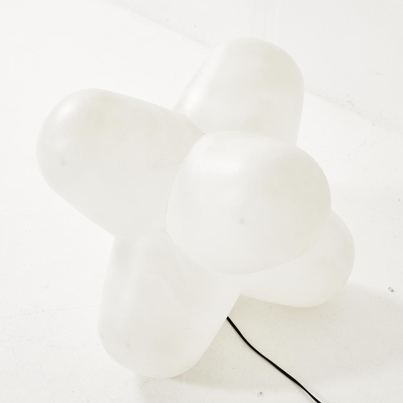 TOM DIXON. Floor lamp, “Jack”, plastic.