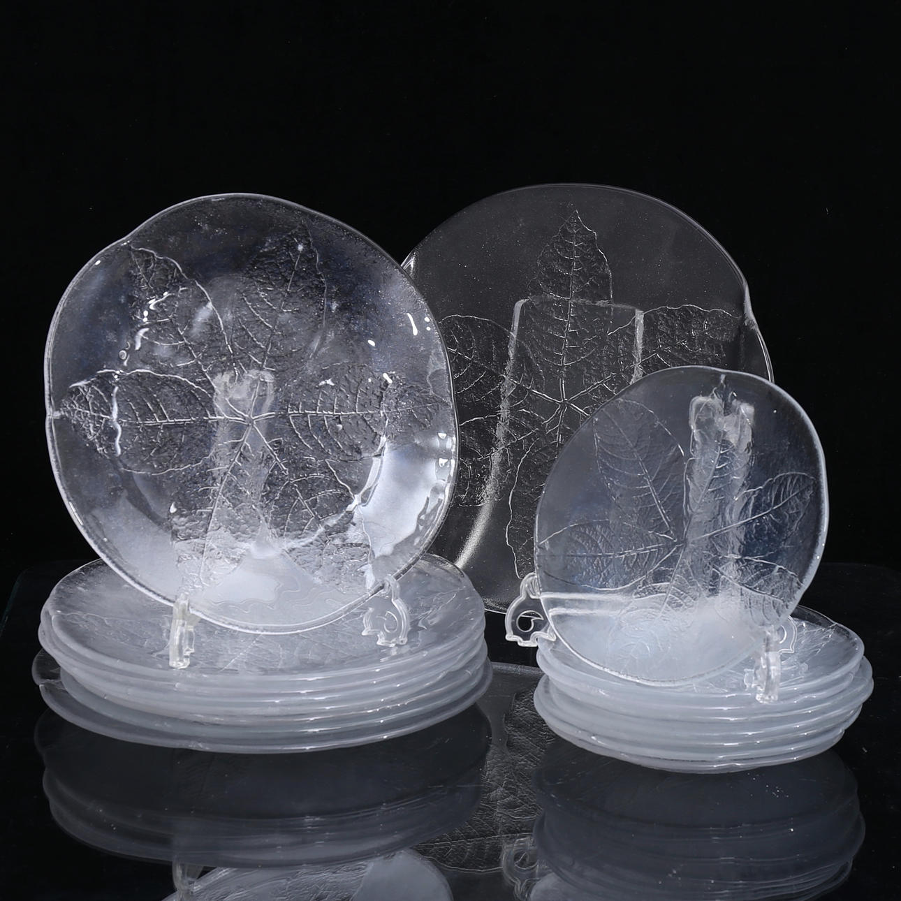 GÖRAN WÄRFF. 18 stk servise, Kosta Party.