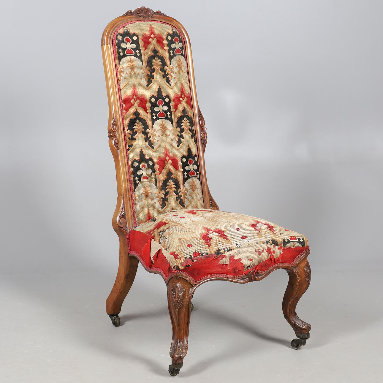 ***19THC PÄHKINÄ PRIE DIEU TUOLI.