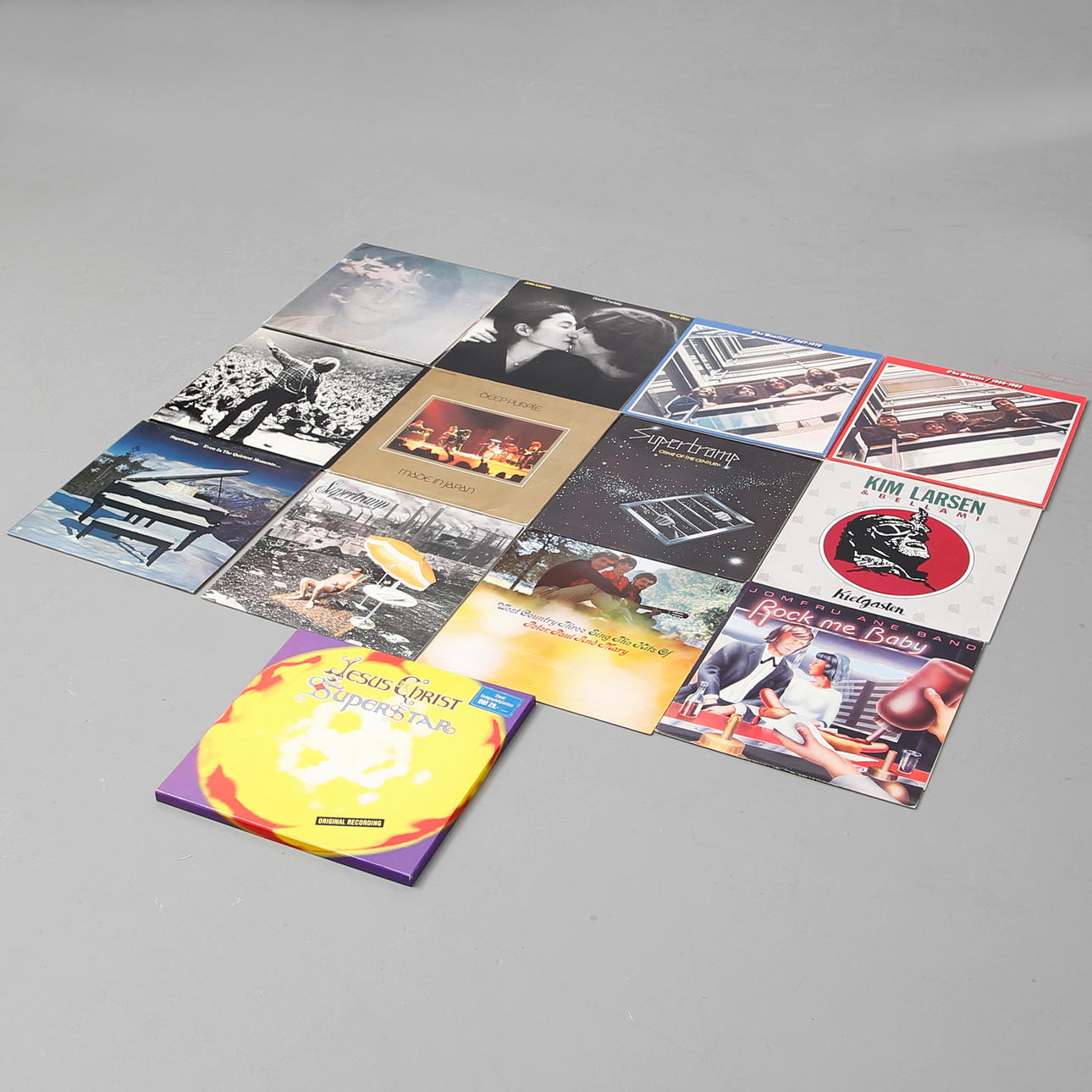 VINYLSKIVOR, 13 st, bl.a Beatles, Lennon och Peter, Paul And Mary.