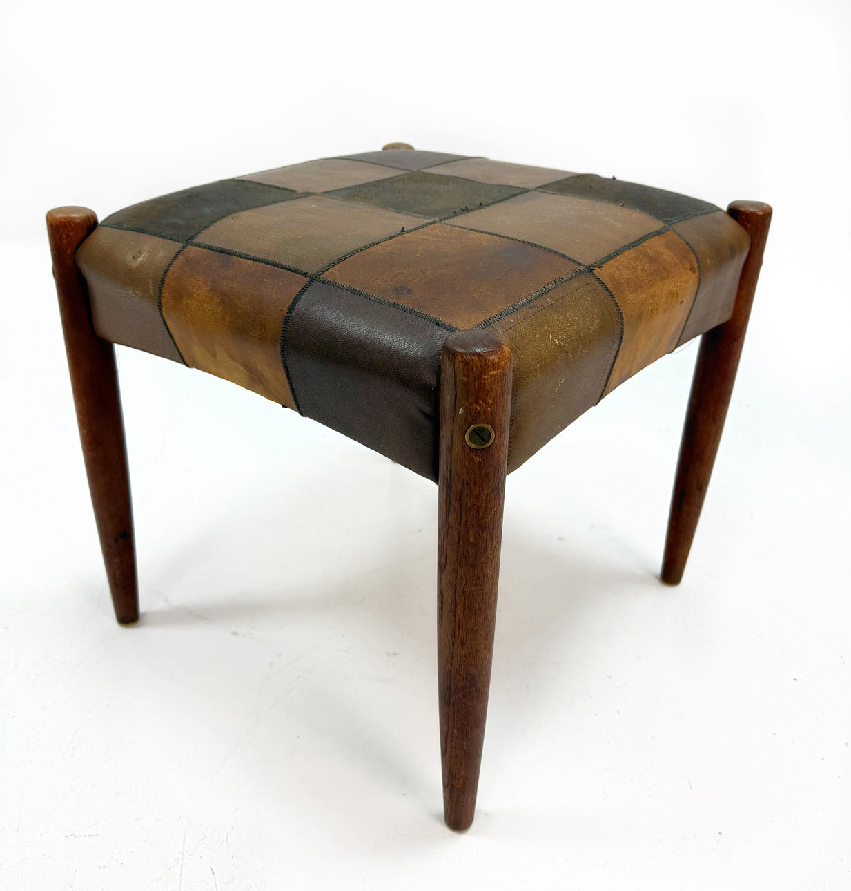 Stool - wooden frame leather-clad.