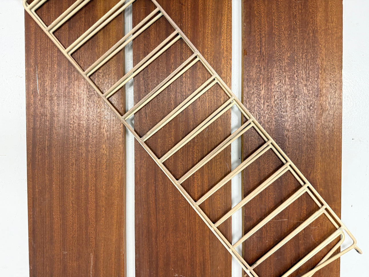STRING SHELF, teak laminate, with 3 shelves, white gable, mid 20th century.