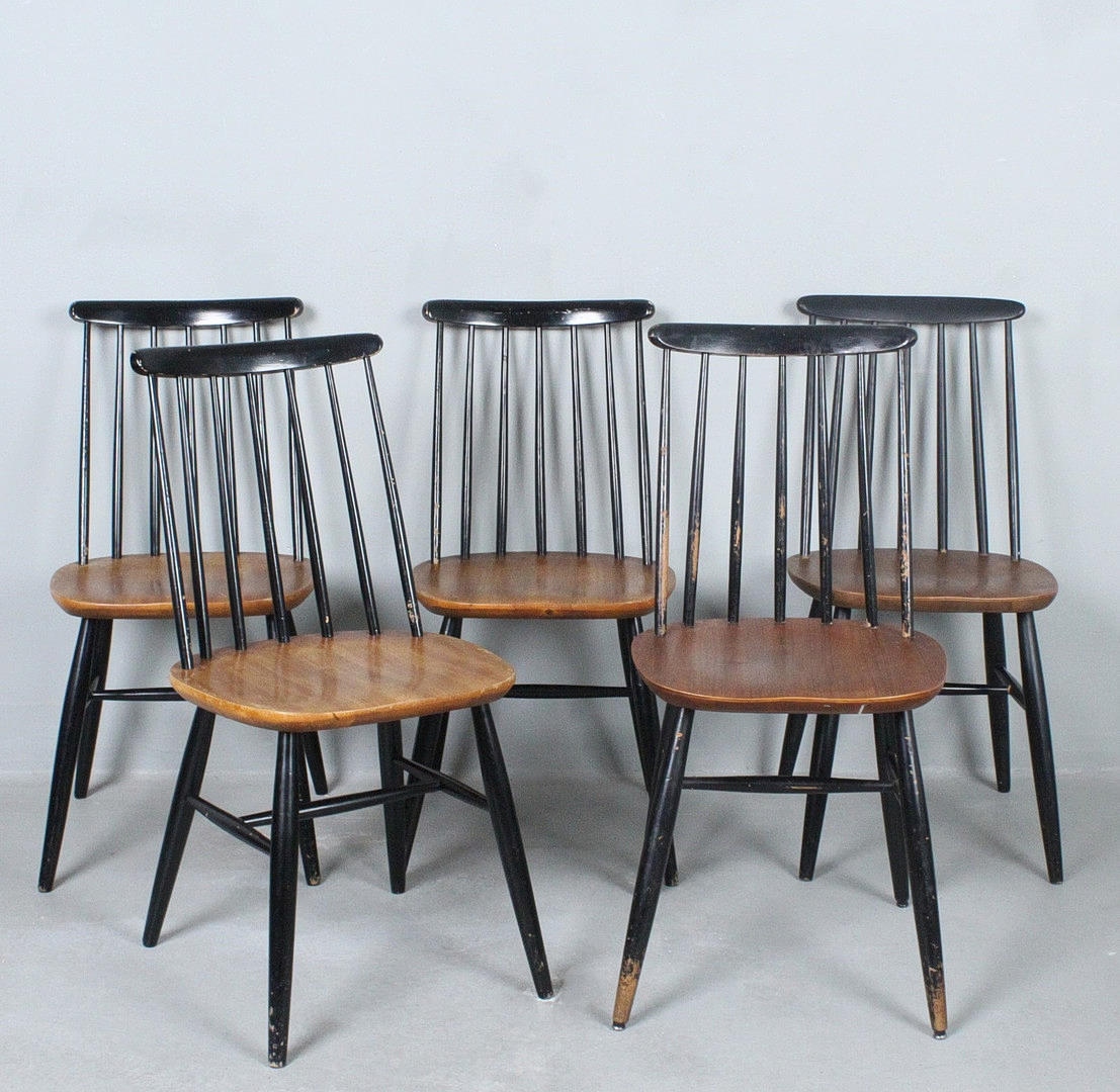 ILMARI TAPIOVAARA. In the style of. Set of 1960s chairs.