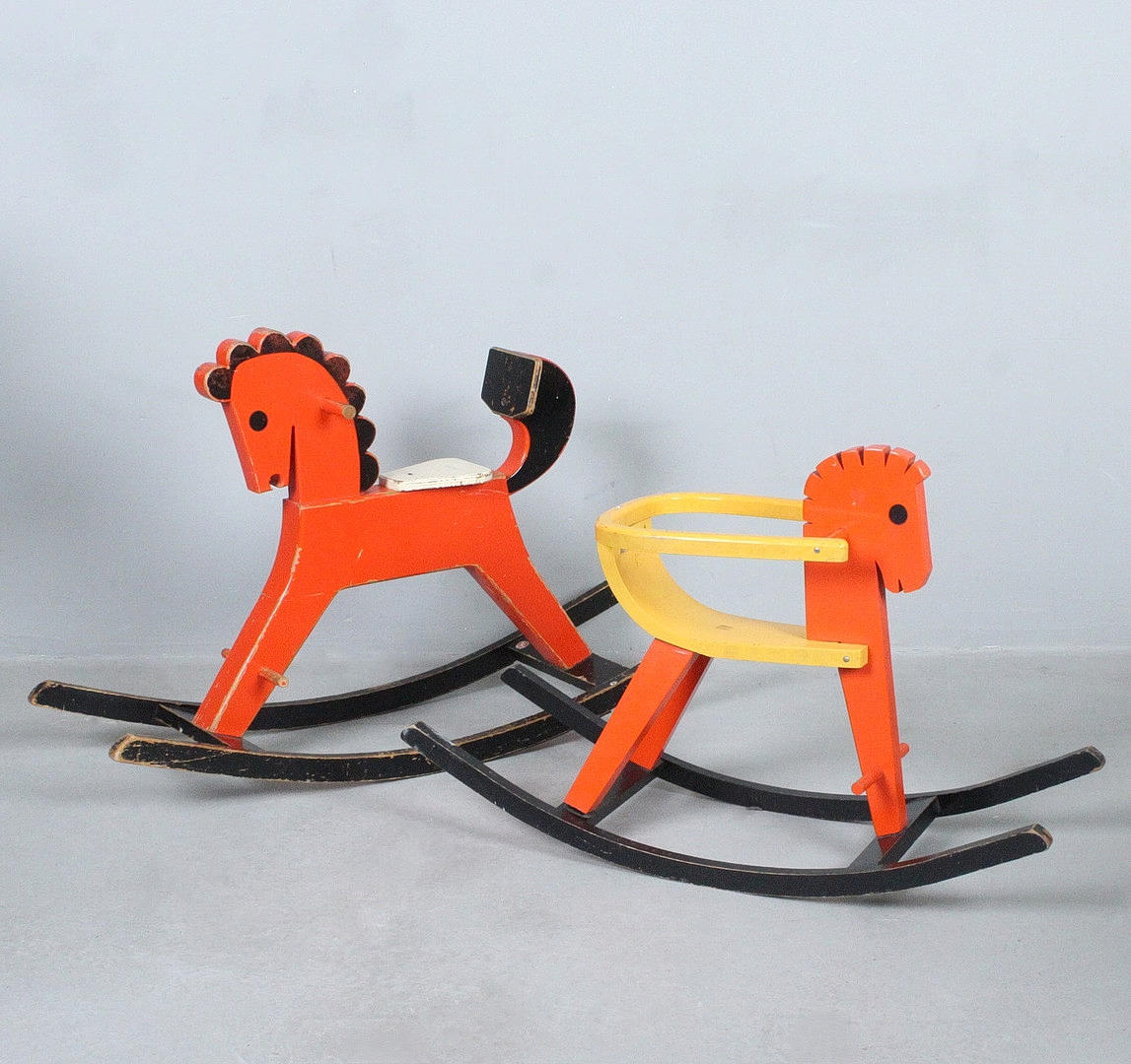 KONRAD KELLER. Two rocking horses, Göppingen.