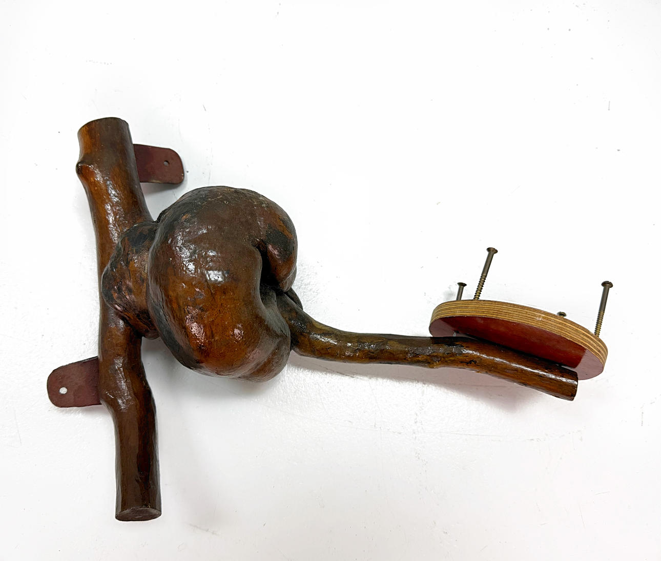 WALL BRACKET - Knota wood.