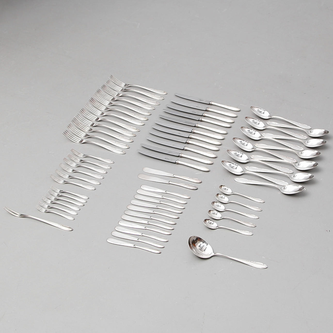 BESTICKUPPSÄTTNING, nysilver/alpacka.