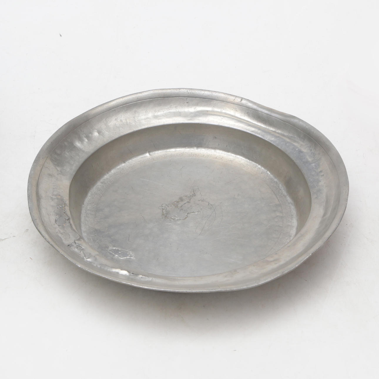 Gordo, estaño, con la datación de 1841.