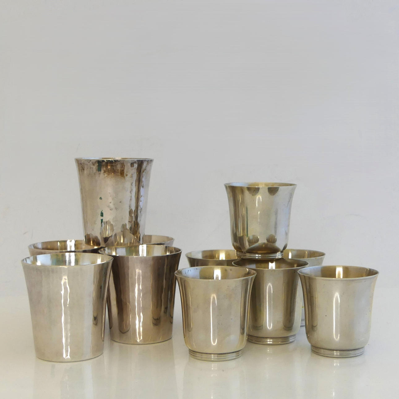 MUGS, 11 pcs, silver.