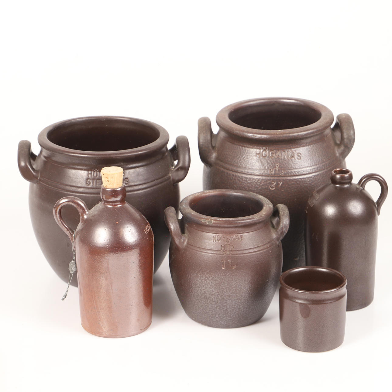 Keraamisia mukeja, 6 kpl, Höganäs.