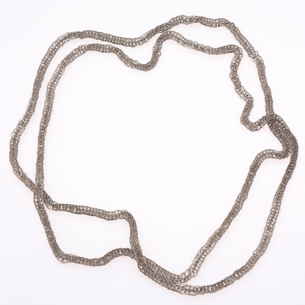 HALSKETTE, Silber, Länge ca. 179 cm.