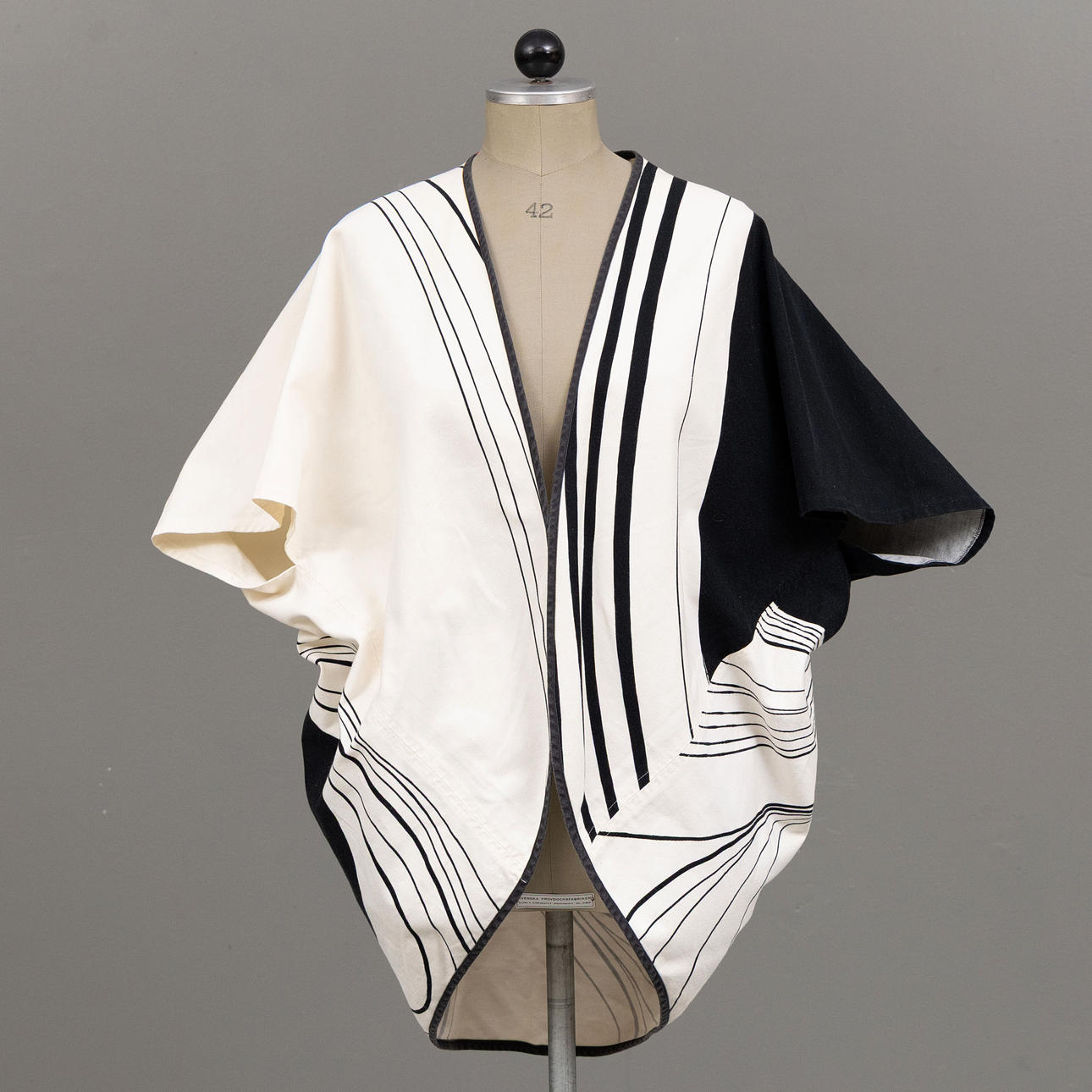 MARGARETA FORSLUND. Top aus Baumwolle.