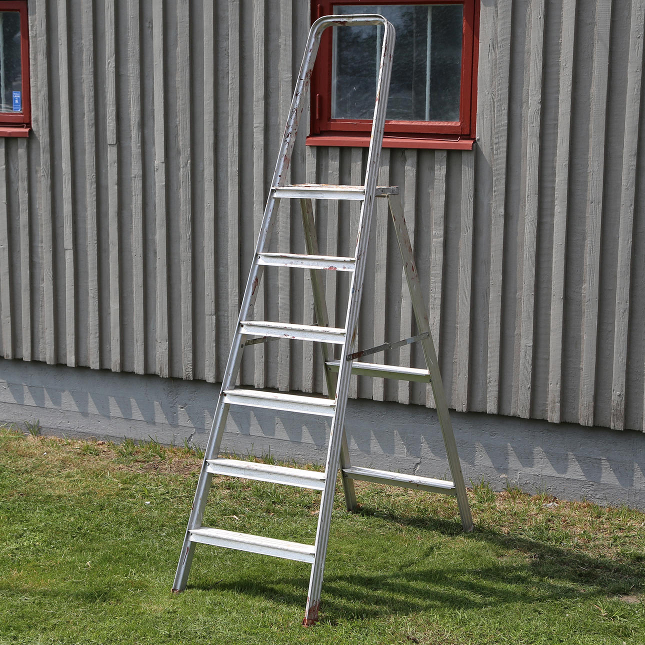 ALUMINIUMLEITER „WIBE 5500" 6-STUFIG.