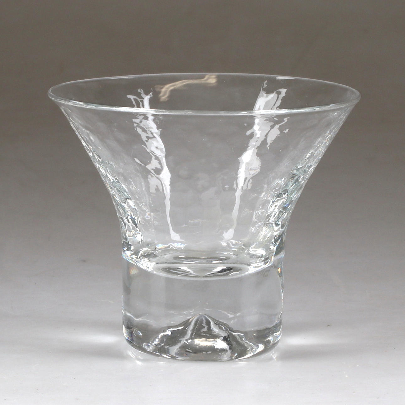 GÖRAN WÄRFF. Ein Set mit 8 Cocktailgläsern, „Rustica“, Pukeberg.