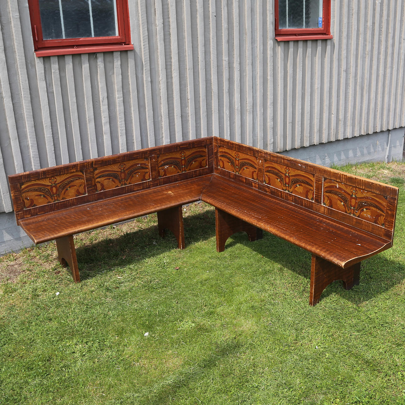 CORNER SOFA, PINE, PAINTED, EARLY 20TH CENTURY.