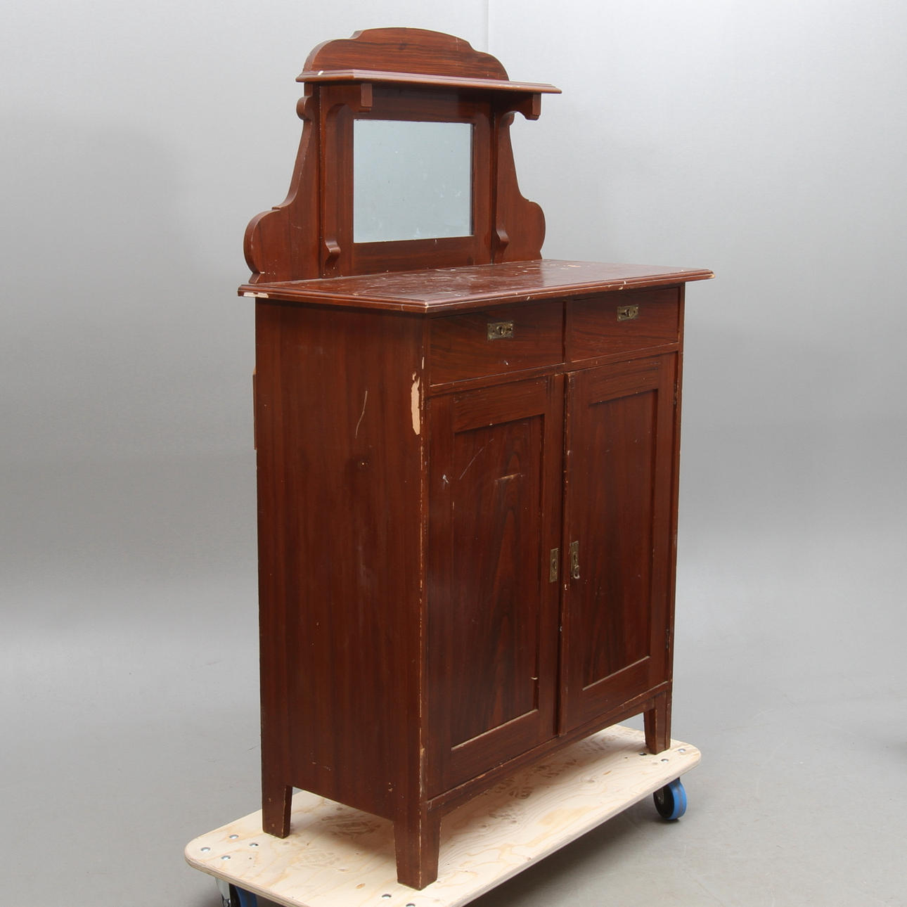 SPEGELSKÄNK, jugend, tidigt 1900-tal.