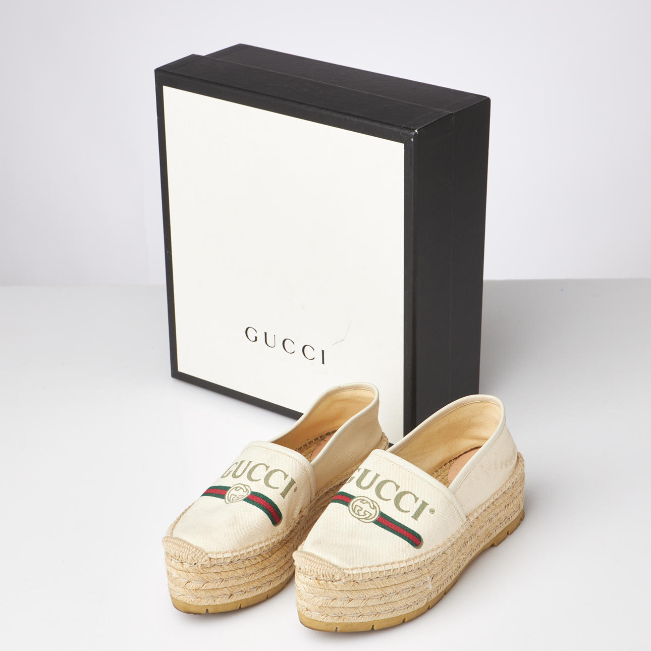 GUCCI, 1 par skor, espadrilles, stl 36.