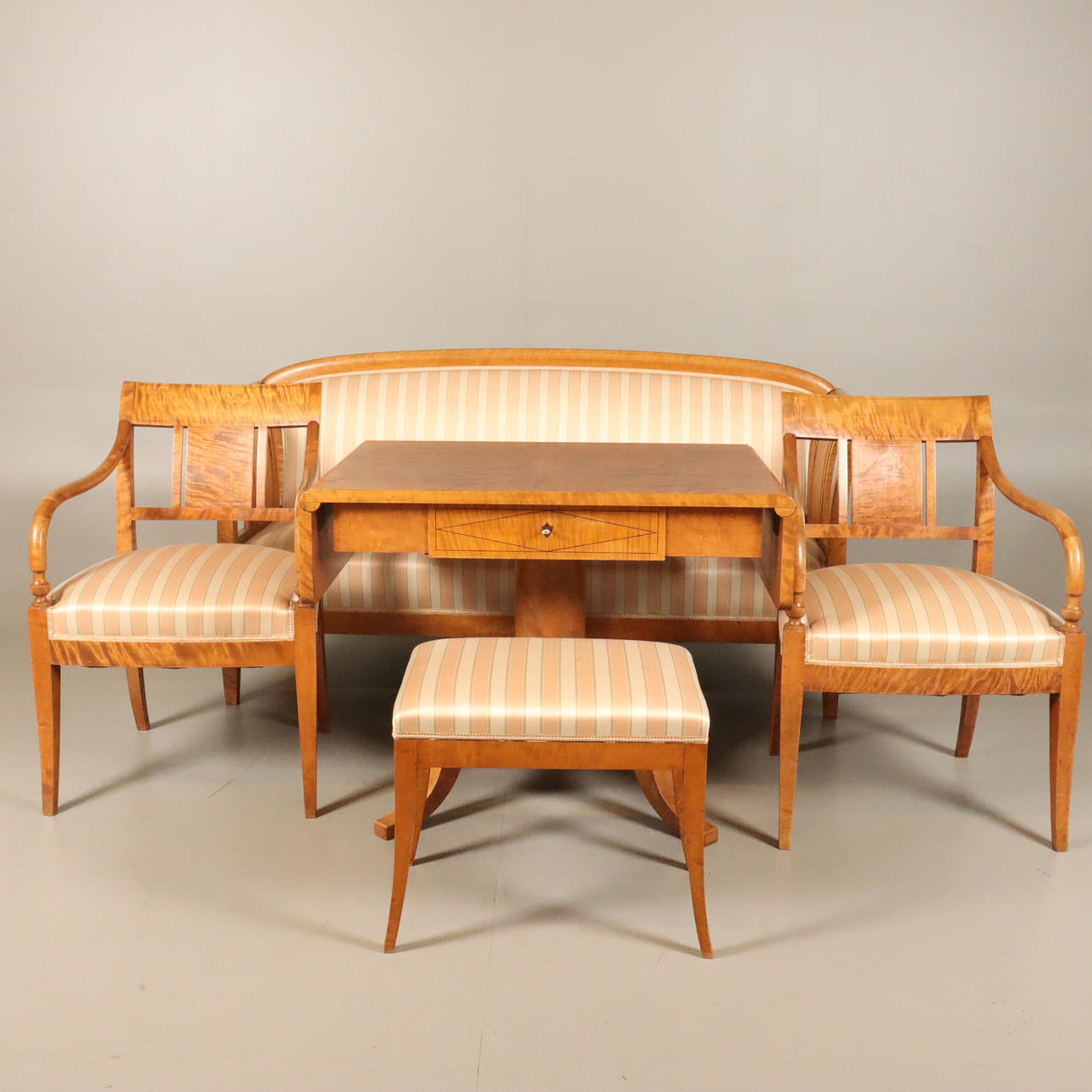 SOFAGRUPPE 4 stk, Karl-Johanstil Nordiska Kompaniet.