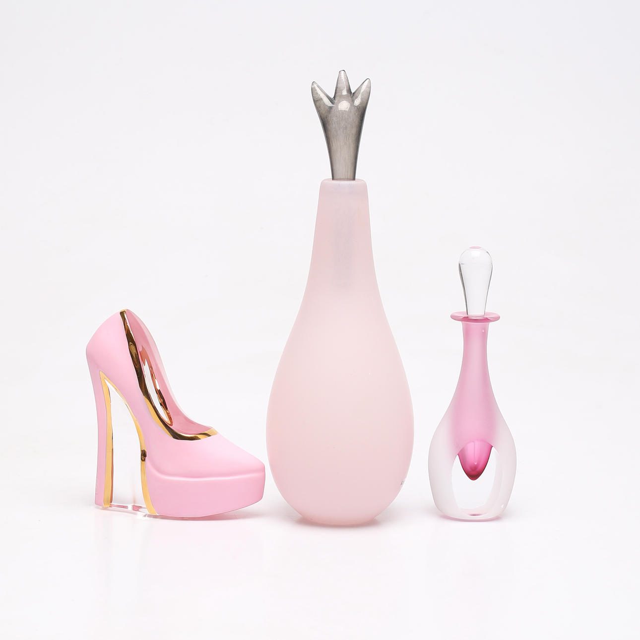 GLASS OBJECTS, 3 pieces, incl. Costa Boda.