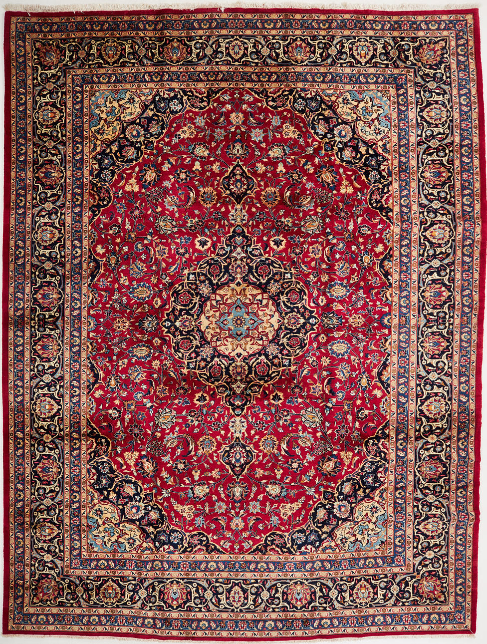 ORIENTMATTA. Mashad, persisk, semiantik, ca 397x297 cm.