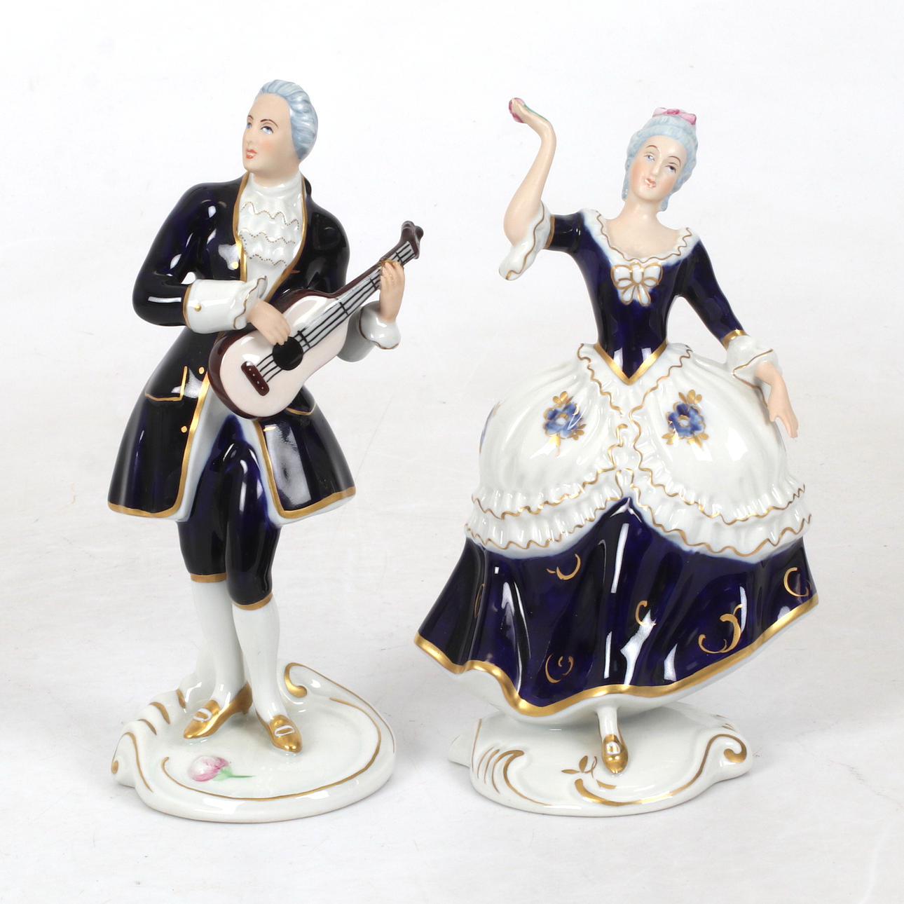 Two porcelain figurines, Royal Dux, 1900-ta.