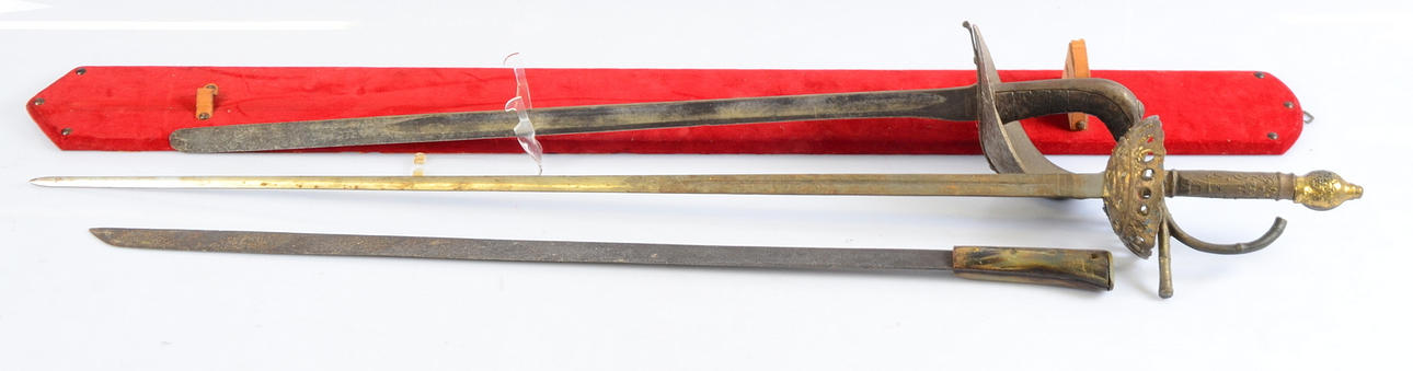 BLANKVAPEN, 3 delar. 1800/1900-tal.