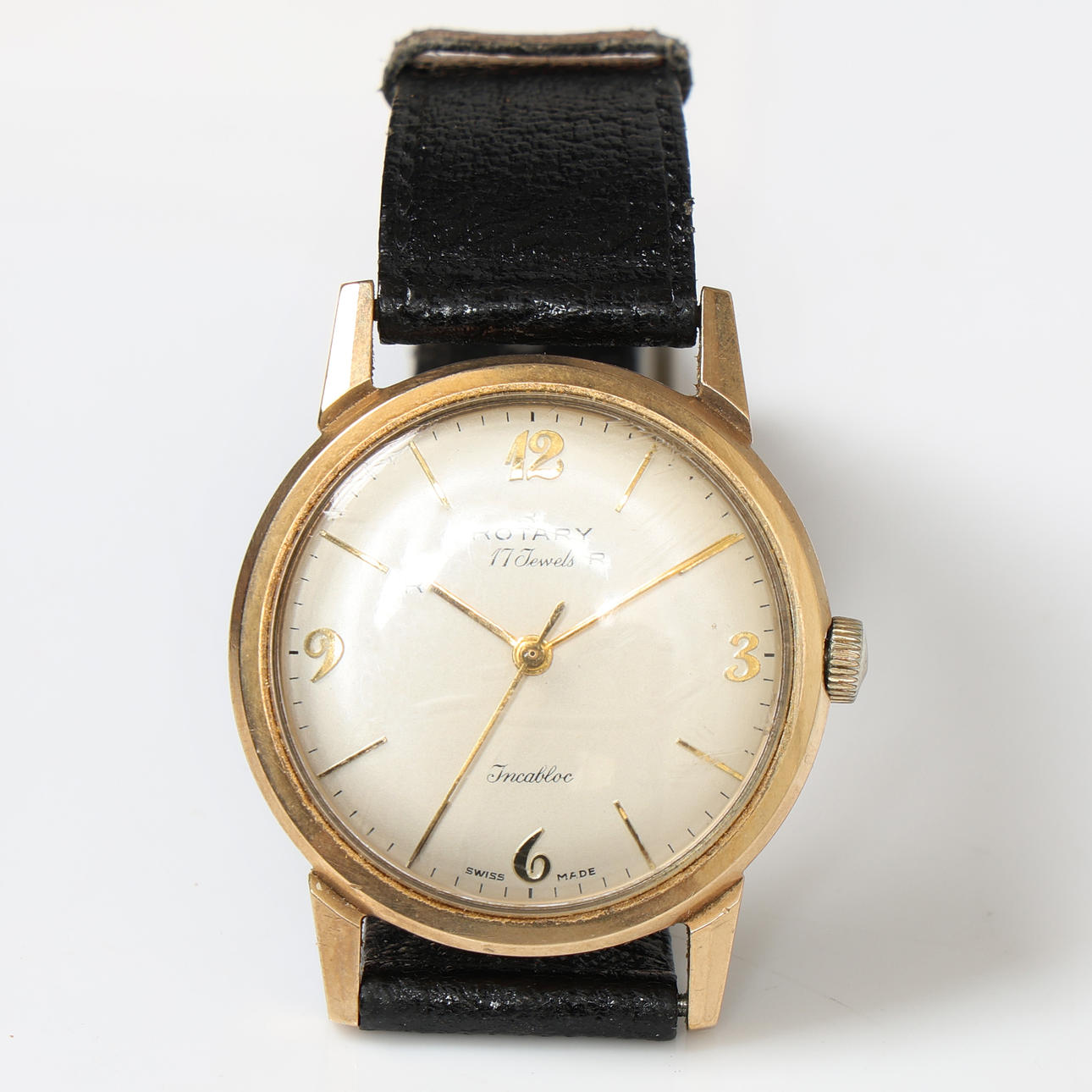 ET ROTERENDE 9 KARAT GULD GENTLEMANS ARMBÅNDSUR.