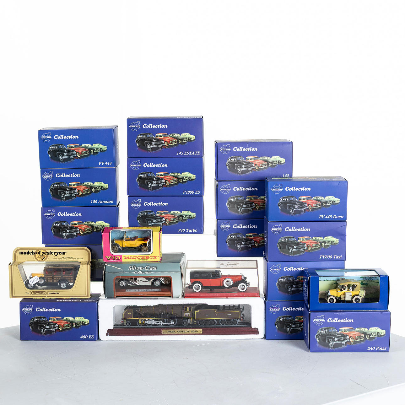 MODELLBILAR, ett parti mestadels Volvo Collection.