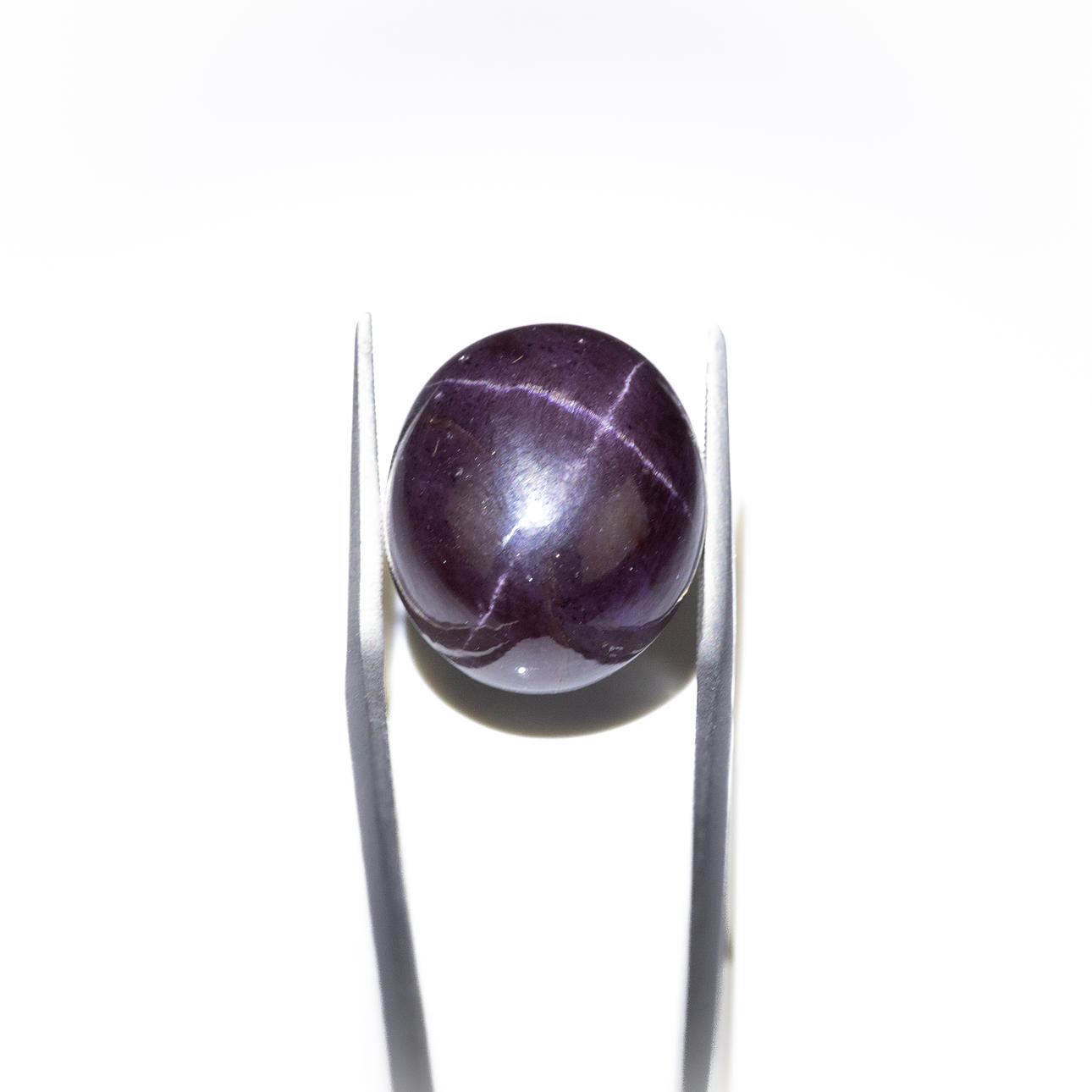 STJERNEGRANAT, 28.61 ct.