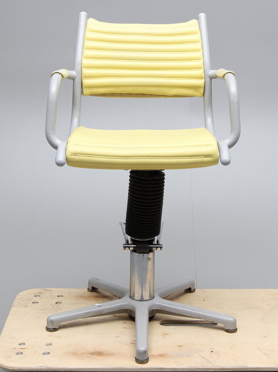 KAMPAAN TUOLI, Olymp, 1900/2000s.