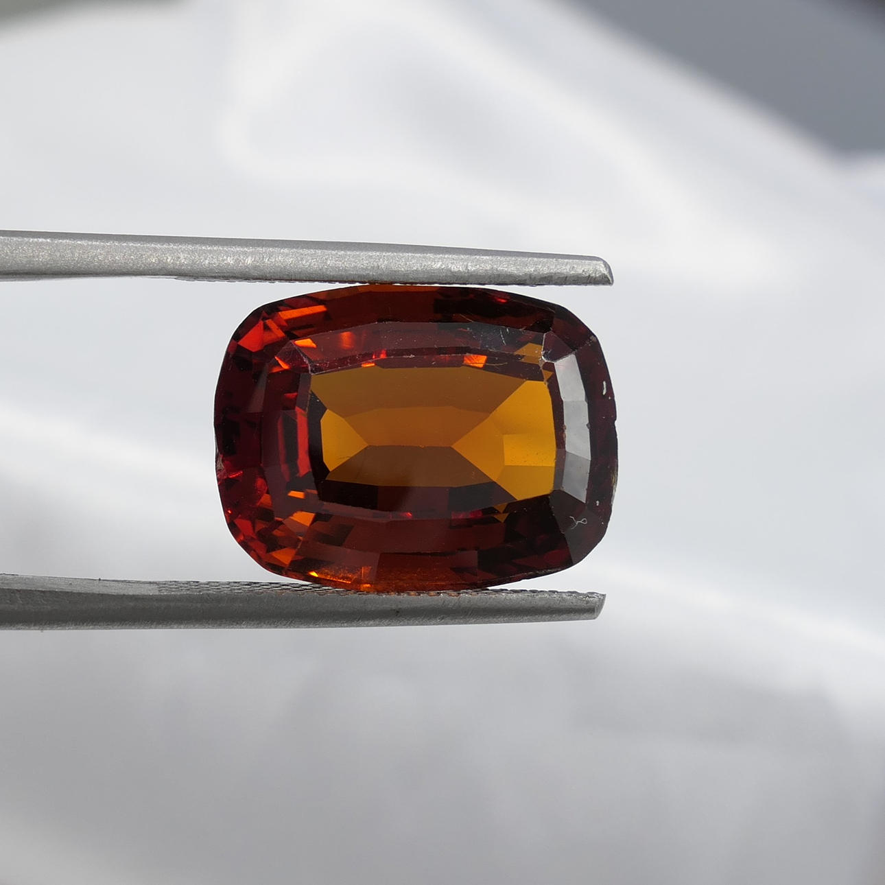 SYNTHETIC SAPPHIRE, 16.19cts.