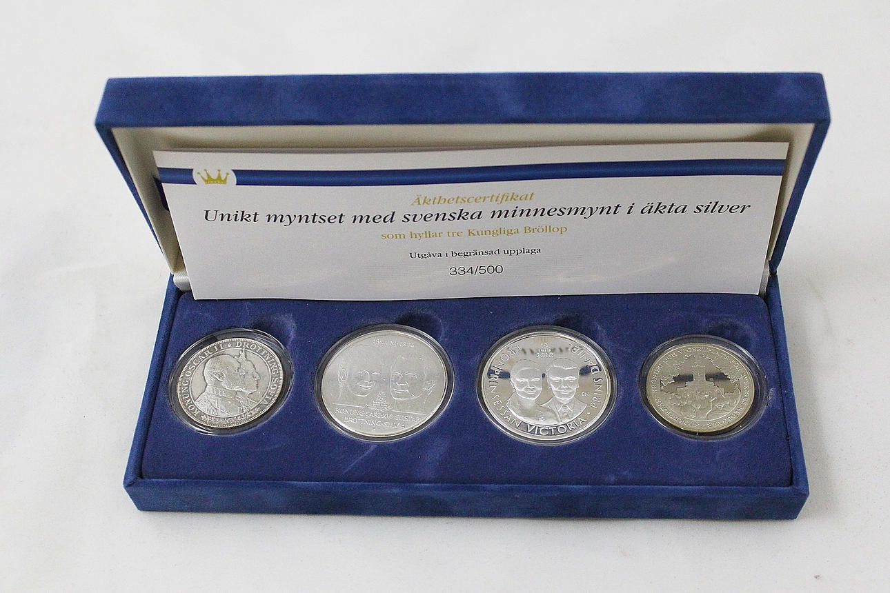 MYNT, 4 st, 2 kr, 50 kr, 2 st, 300kr.