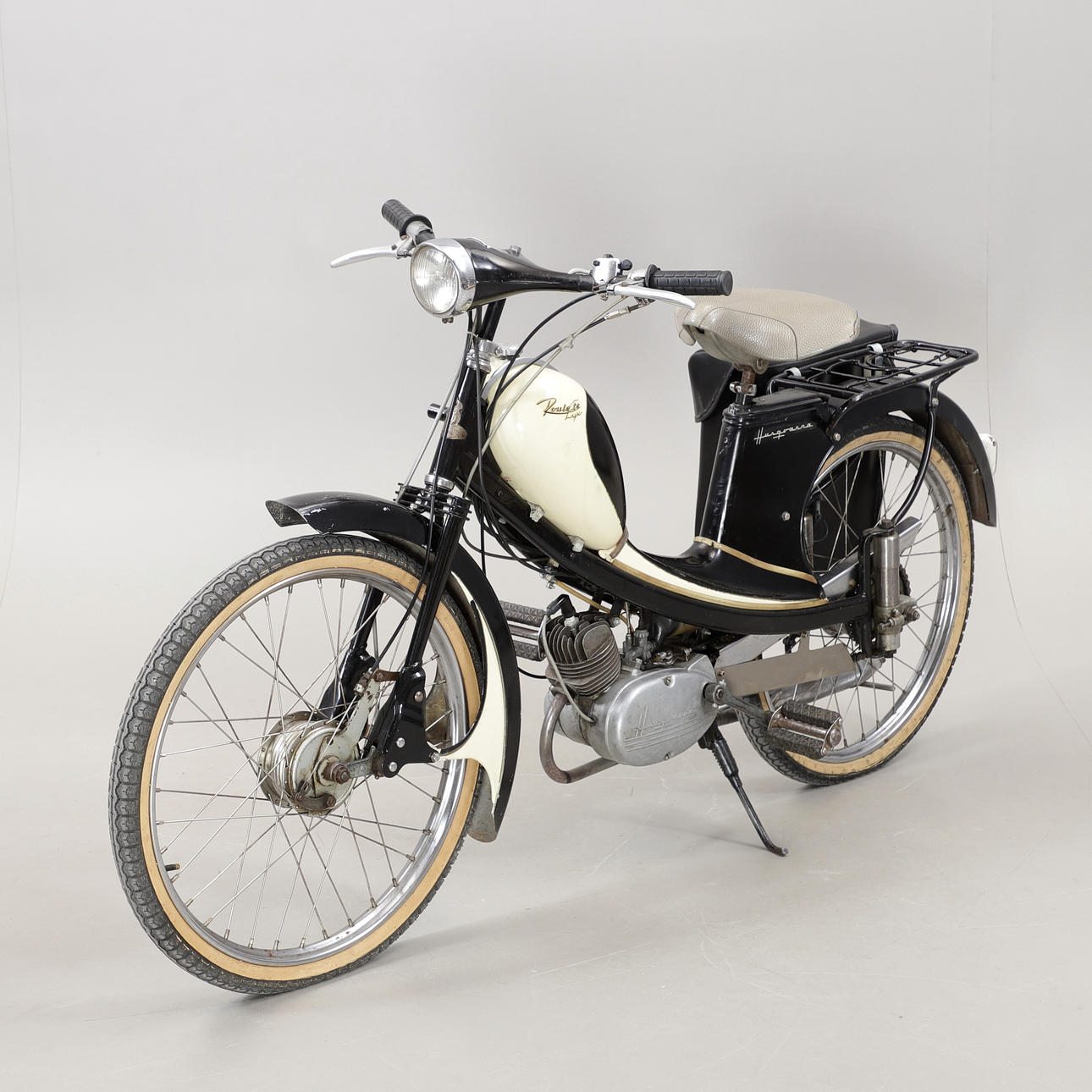 KNALLERT, Husqvarna Roulette Luksus, 1950'erne.