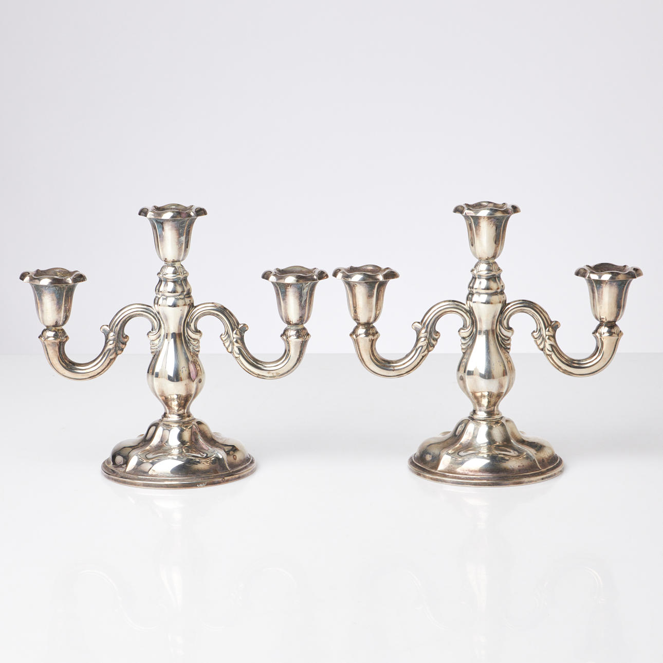 Candelabre, sølv, et par, Norge, svensk importstempel.