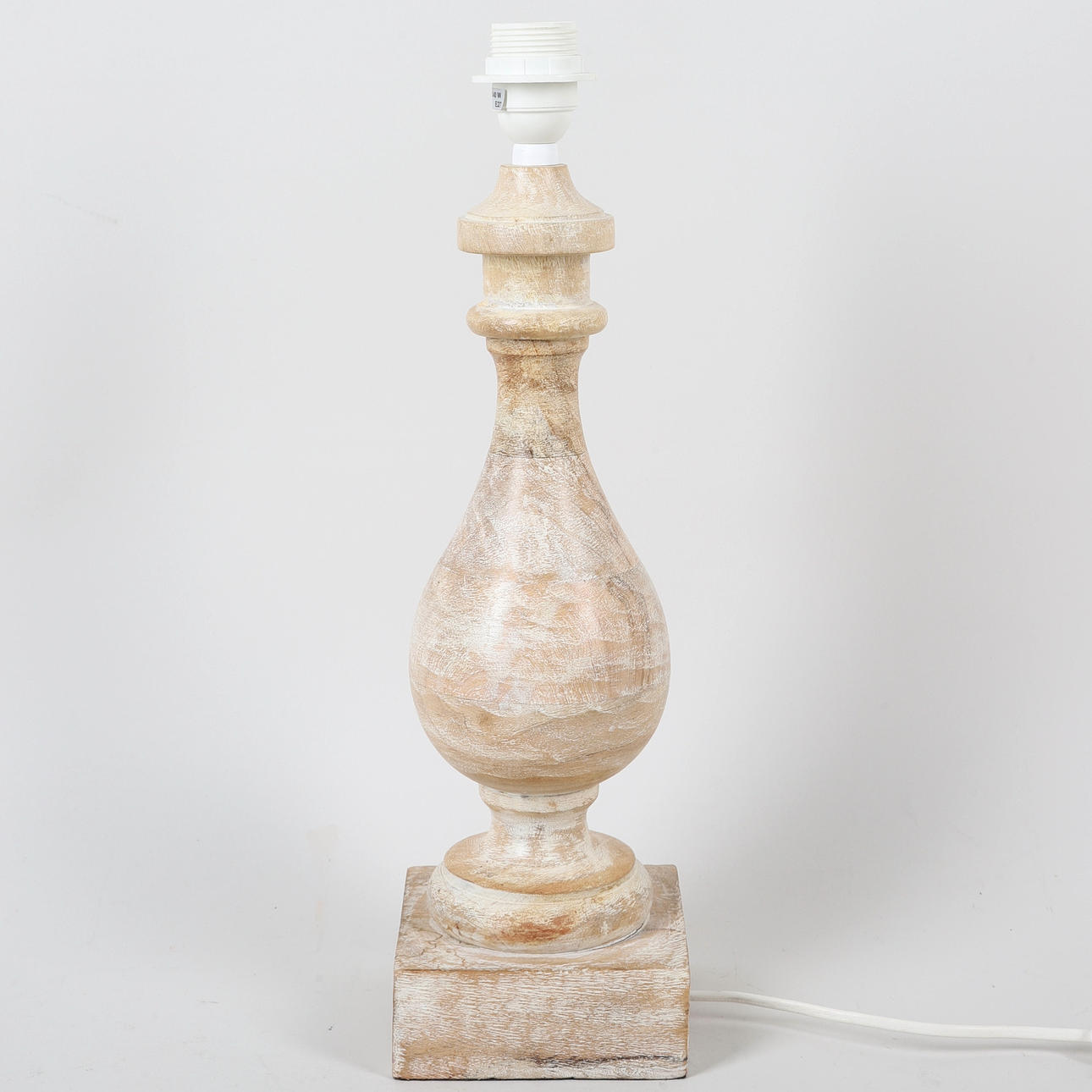 LÁMPARA DE MESA, madera, Hallbergs Lighting de Suecia.